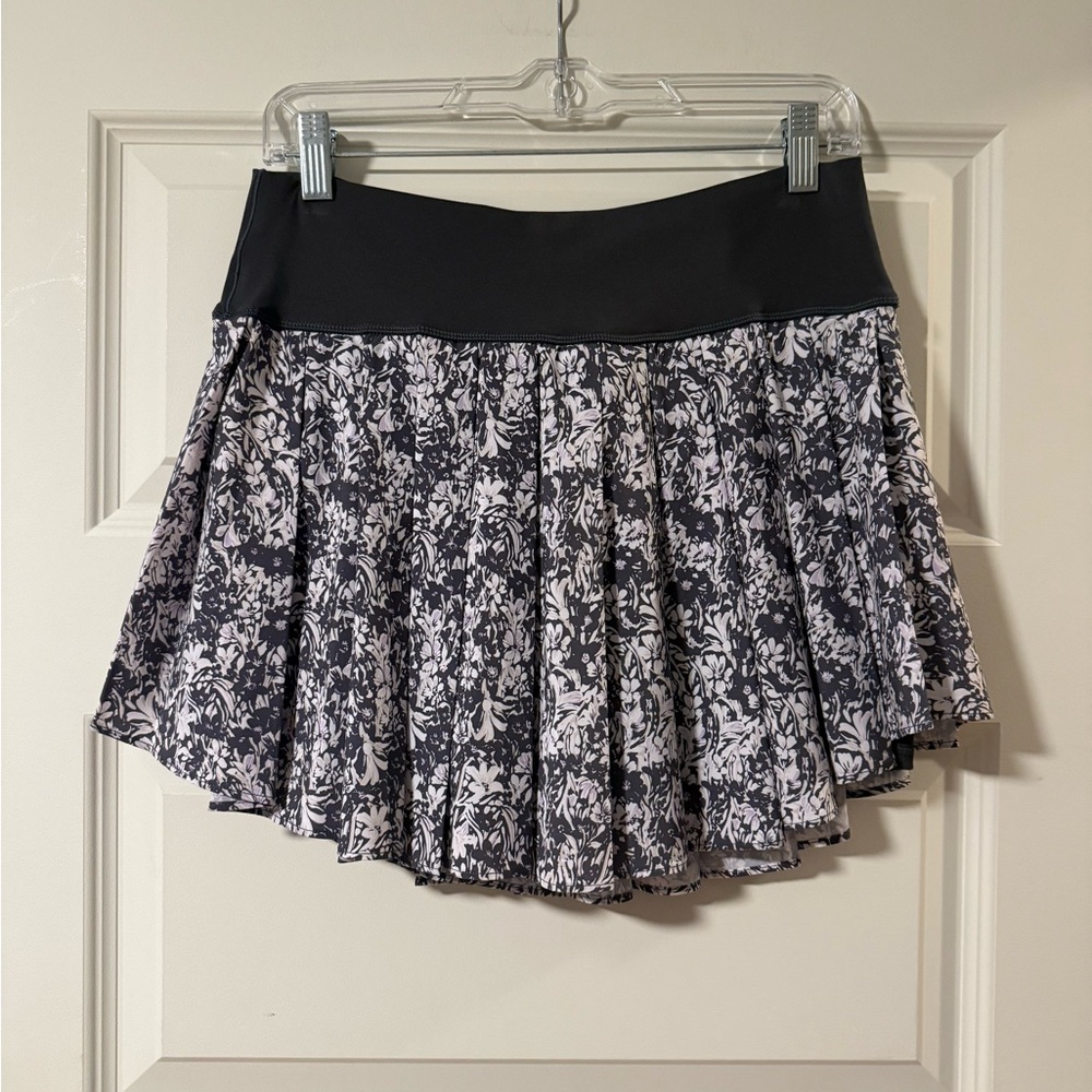 Aerie tennis skirt